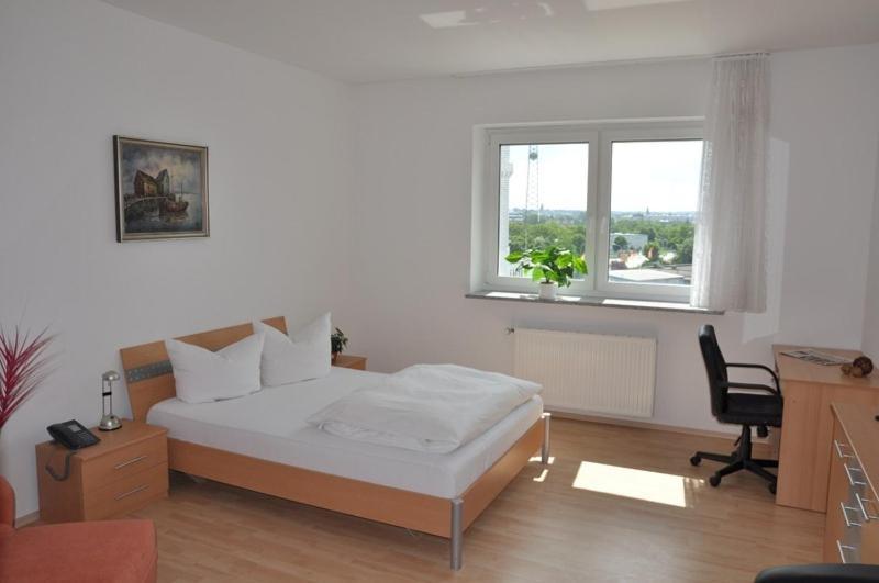 Hotel Reuterhof Дармщат Стая снимка